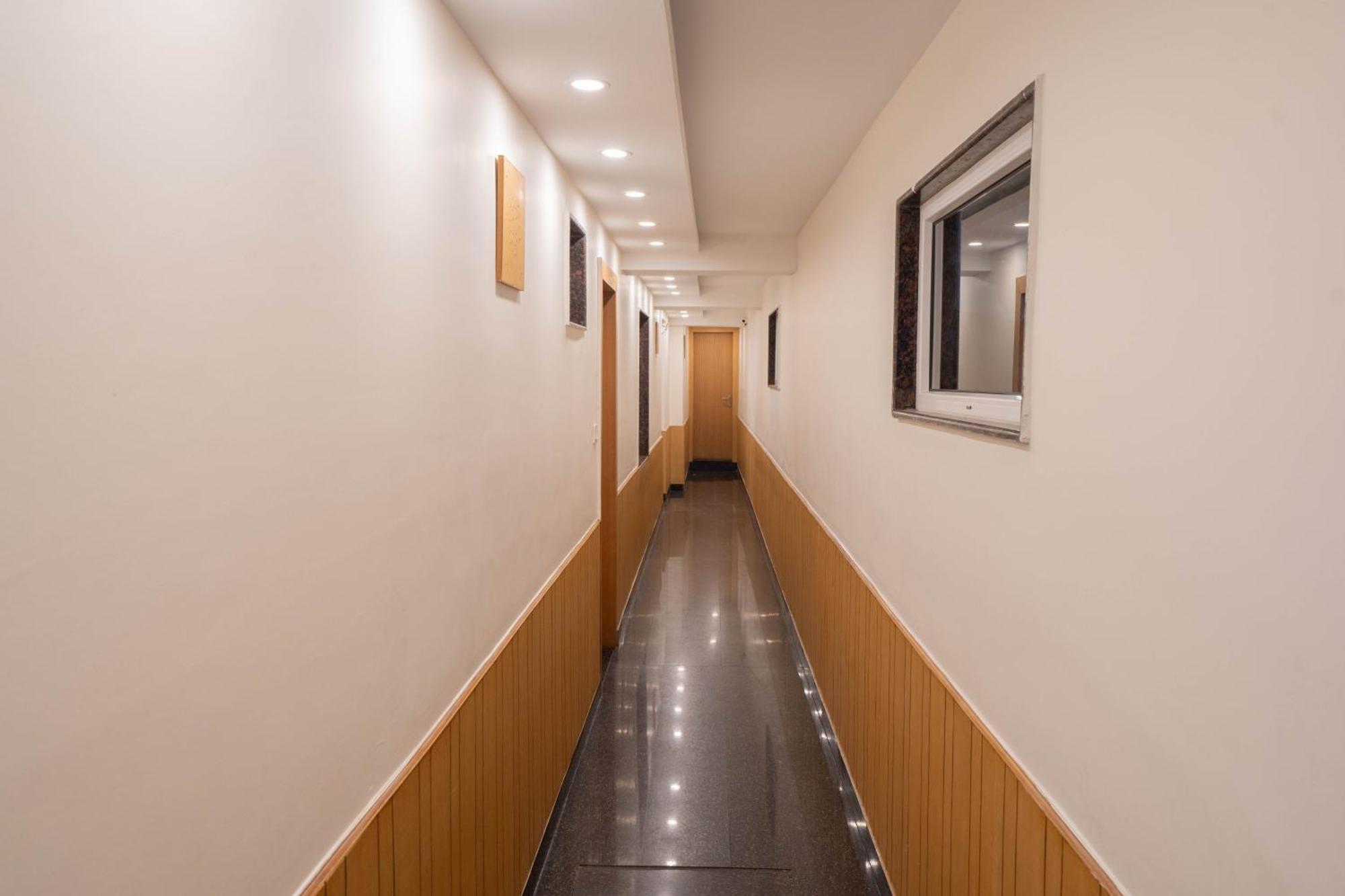 Hotel Super @Mall Road Mussoorie Exterior photo