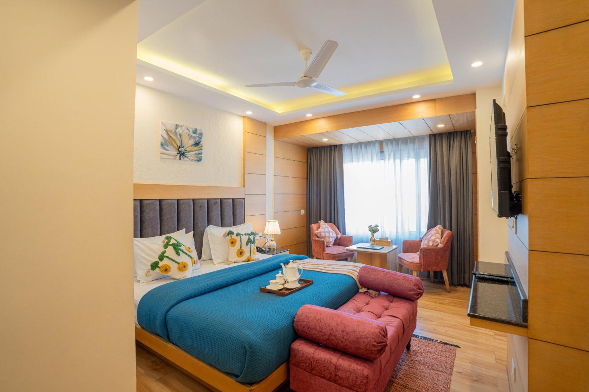 Hotel Super @Mall Road Mussoorie Exterior photo